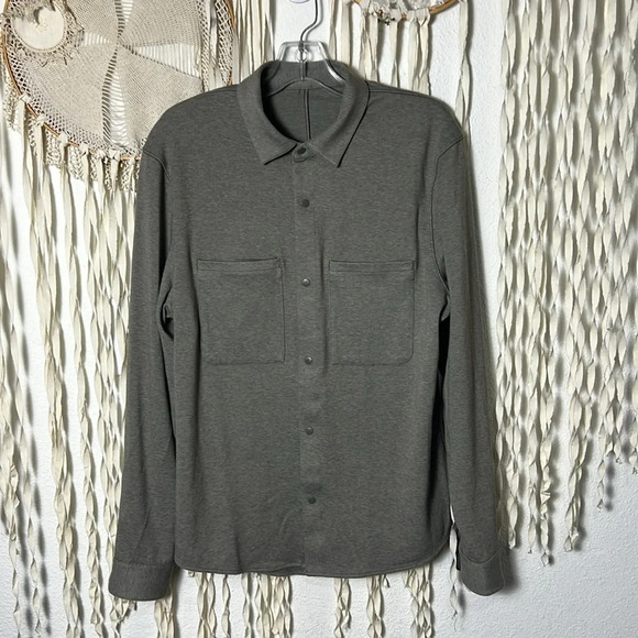 Men's Lululemon Soft Knit Overshirt Size Small Mossy Green Gray - Picture 1 of 16